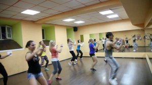 Занятия от Gusyaka club: ZUMBA -  Pitbull feat. Psirico - Lepo Lepo - ЗУМБА