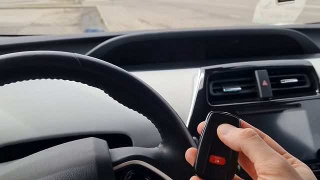 Чип Ключ Toyota Prius 50 ZVW50 2018 изготовление дубликата автоключа зажигания