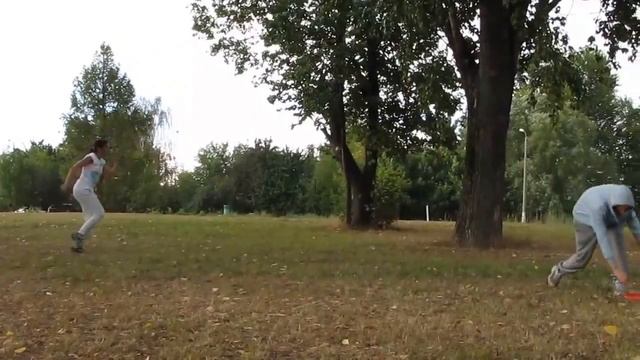 фризби-фристайл Оля и Стас.mp4