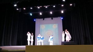 Хантейский танец от хореографического ансамбля "Ритм"