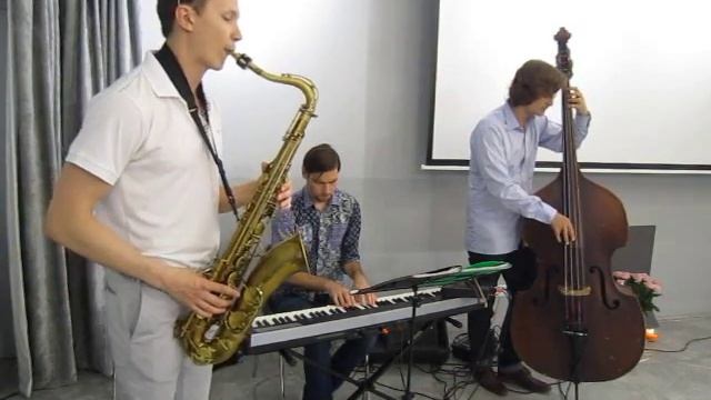 Саксофон: спокойная медитативная музыка, эмбиент