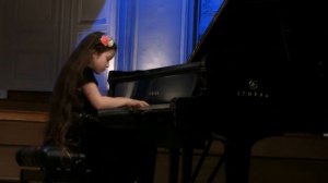 Apolline PINARD - Bagatelle Op 119 N°1 - Beethoven