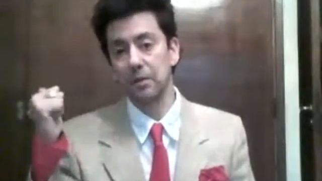 Cile, stato d'emergenza a Santiago dopo scontri per caro trasporti! смотреть онлайн