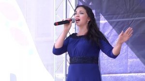 И светла от берез Россия (Умывает красно солнышко...)