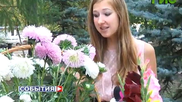 Юные модницы устроили цветочный бал смотреть онлайн