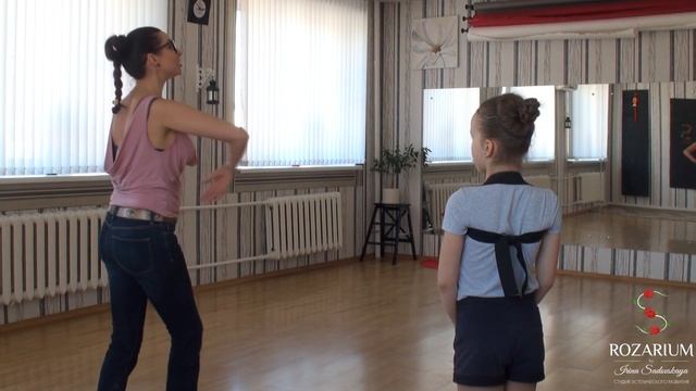 Хореография, занятия с начинающей фигуристкой