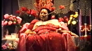 1992 год, 9 августа. Пуджа шри МахаЛакшми (Санкт-Петербург. Россия). Перевод Ю. Васильева.