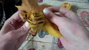 DIY Осенний букет из кленовых листьев. Поделка для школы и детского сада