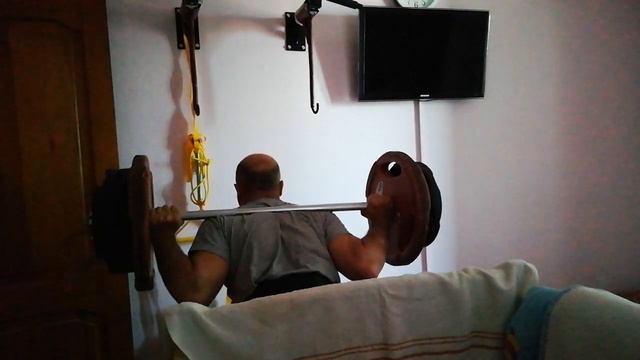 /////////////Приседаю 130 кг.......Дальше больше)////////// смотреть онлайн