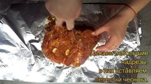 Запеченная свиная шея..mp4