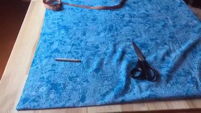 ???? ВЫ ЭТО ТОЧНО ИСКАЛИ!!! / ШЬЕМ УДОБНЫЙ ФАРТУК БЕЗ ЗАВЯЗОК ?????? / ПРОСТО И БЫСТРО смотреть онлайн