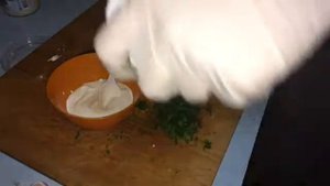 Сметанный соус с хреном