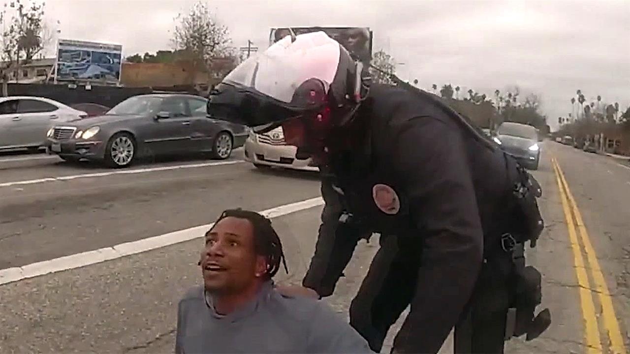 Двоюродный брат основательницы движения Black Lives Matter погиб после задержания полицейскими