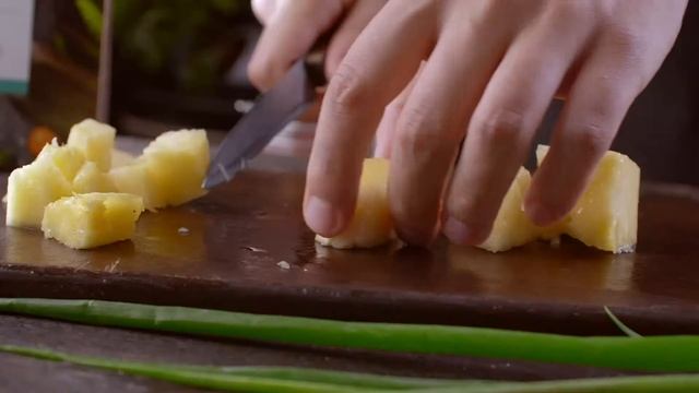 Как приготовить золотистый рис с овощами и курицей в ананасе | Простой рецепт Агро-Альянс смотреть онлайн