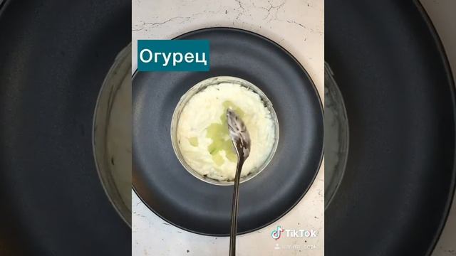 Салат с красной рыбой. Рецепт