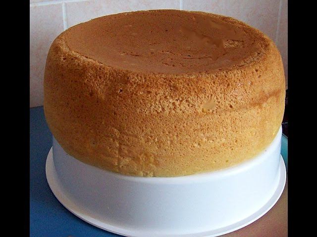 Бисквит на минералке в мультиварке смотреть онлайн