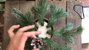 Новогодняя композиция своими руками | как сделать композицию со свечой | Christmas decoration DIY