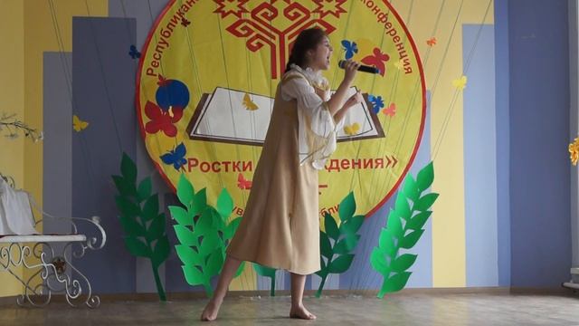 От исполнения этой песни бегут мурашки по телу... смотреть онлайн