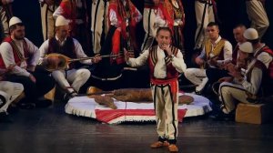 Gjovalin Shani - Lum kush rrin me burra t'mir