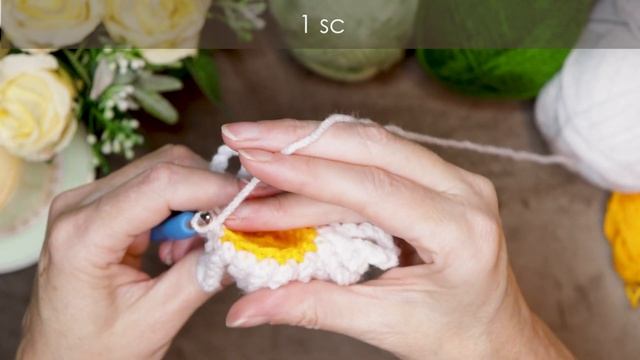 LEFT HANDED Crochet Daisy Granny Square - BloomScape CAL Part 10 смотреть онлайн