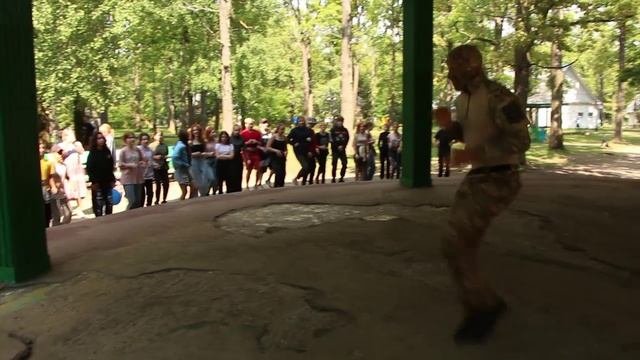 Общественный совет и сотрудники спецподразделения «Гром» провели «Зарядку со стражем порядка»