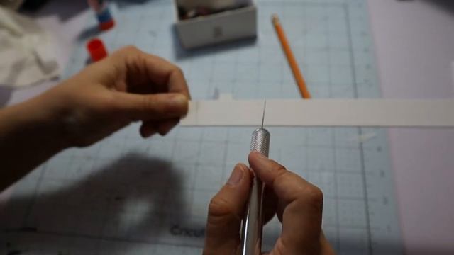 Easy Realistic Miniature Books - Dollhouse Tutorial смотреть онлайн