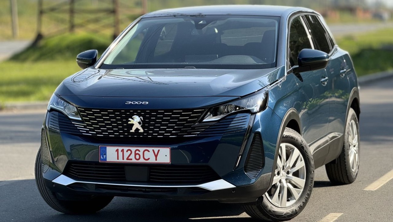 Peugeot 3008 1.5 AT  2021г. Авто из Европы