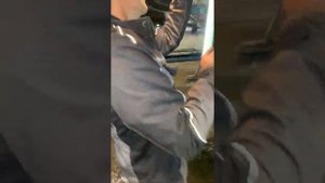 BMW X3, 2011 г. стук рулевой рейки и как устранить.