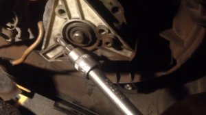 СНИМАЕМ МОТОР ПЕЧКИ Mercedes CLk   ( Removing the motor of salon)