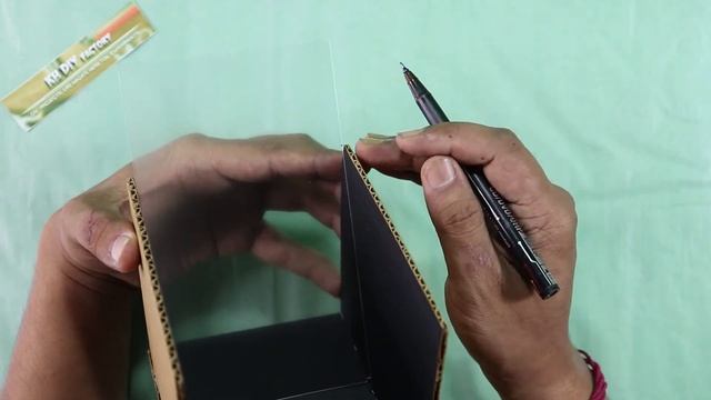 How To Make a 3D Hologram with broken mobile display | 1 face hologram смотреть онлайн