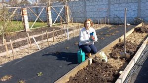 Готовлю ГРЯДКУ под ОГУРЦЫ. Длительный и обильный урожай обеспечен!#огурцы#огород#сад #тёплаягрядка