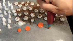 ?ГРИБОЧКИ - БЕЗЕ из швейцарской меренги!? НЕ ТАЮТ на торте! Несложный ДЕКОР для любого З - Д торта!