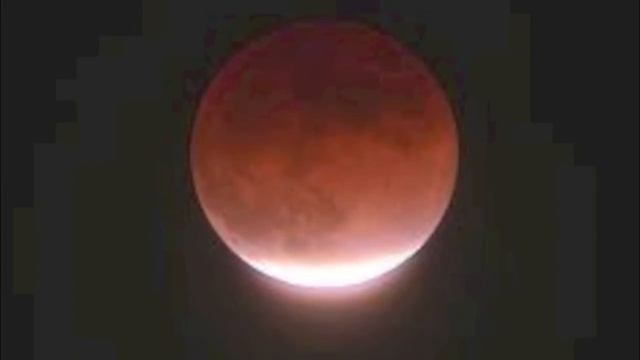 IMAGES OF 2010 LUNAR ECLIPSE-WINTER SOLSTICE смотреть онлайн