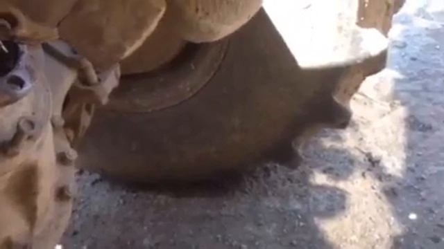 ХТЗ 17-221 ремонт пром опоры. смотреть онлайн