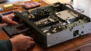 Denon 2930 Laser Pickup Replacement (Part 1 of 3)