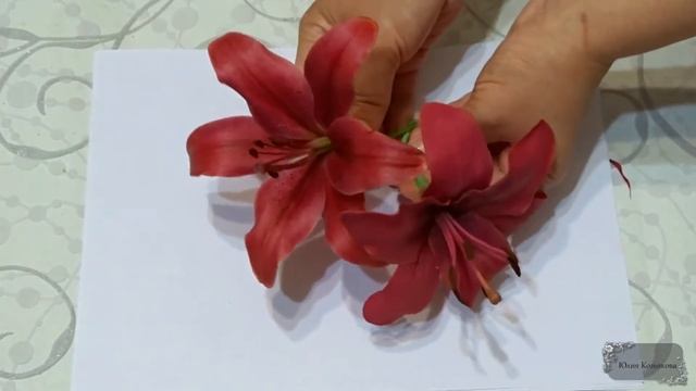 Анонс к МК Лилия " Блэк Аут ". Цветок из фоамирана зефирного и живой.Автор Юлия Козьякова. смотреть онлайн