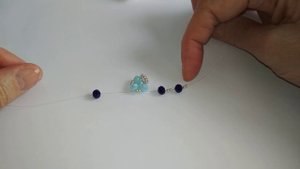 Bracelet. Простой браслет из бисера и бусин