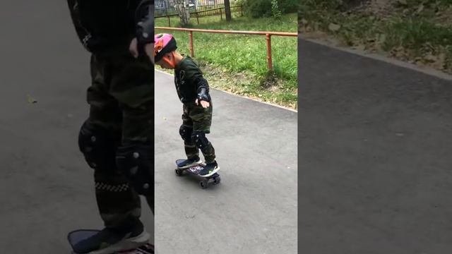 Первый раз на скейте смотреть онлайн