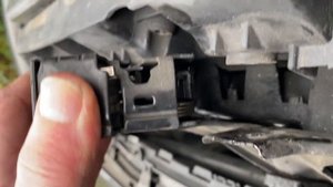 VW Golf MK7 Bonnet Wont Close Properly