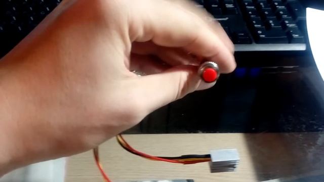 Плата управления холодильником на PIC18LF24K22 смотреть онлайн