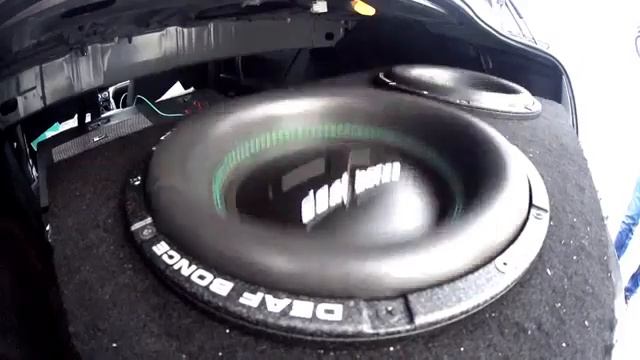 Огромный ход новых сабвуферов!!! смотреть онлайн