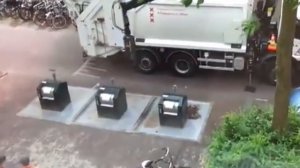 Underground Waste Containers / Подземные мусорные контейнеры / ഭൂഗർഭ മാലിന്യ പാത്രങ്ങൾ