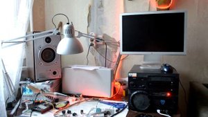 Музыкальный RGB-контроллер, пример работы в квартире