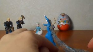 Открываем Киндер-Сюрпризы «Холодное Сердце» | Kinder Surprise Frozen #1