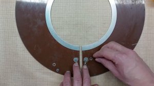 Антенна из диска XX века порвала ртутные и активные современные антенны