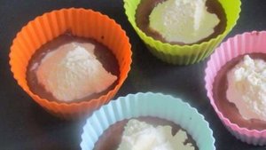 Кексы с творожной начинкой
