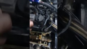 Течь масла в передней части двигателя на Лексусе GS300