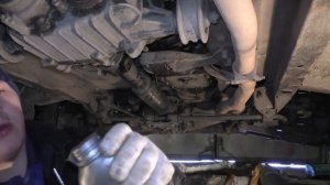 Трансмиссионное масло лукойл Lukoil GL4 в КПП и РКП нива 2121, будем тестировать!
