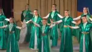 Чеченский танец Малика Ансамбль Сармат и Алла Хадикова