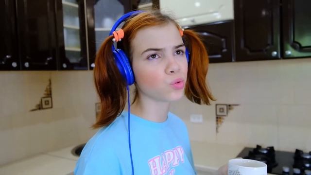 Злая страшная кукла стала еще опаснее. Страшные страшилки 2
